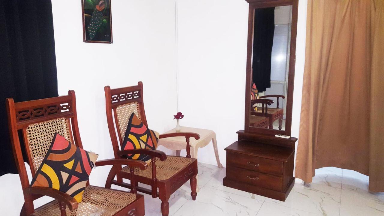 The Beehive Colombo Hotel Ngoại thất bức ảnh