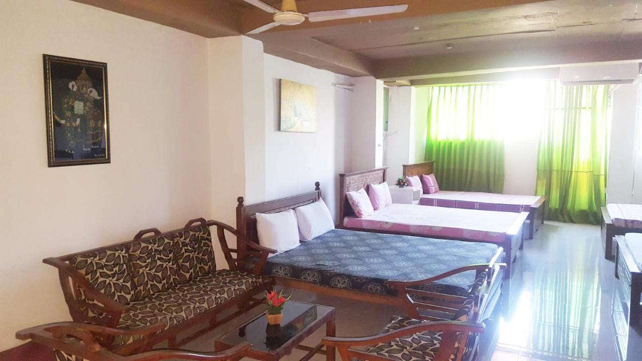 The Beehive Colombo Hotel Ngoại thất bức ảnh